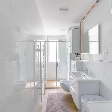 Old Town Vakat 1-bedroom Modern סראייבו