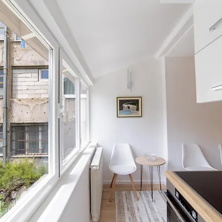 Old Town Vakat 1-bedroom Modern Apartment Sarajevo