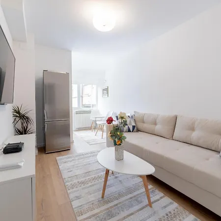 Old Town Vakat 1-bedroom Modern Lägenhet