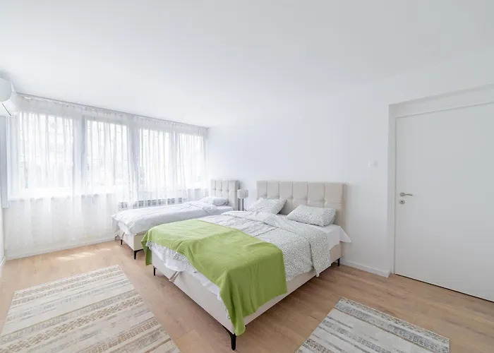 Old Town Vakat 1-bedroom Modern *